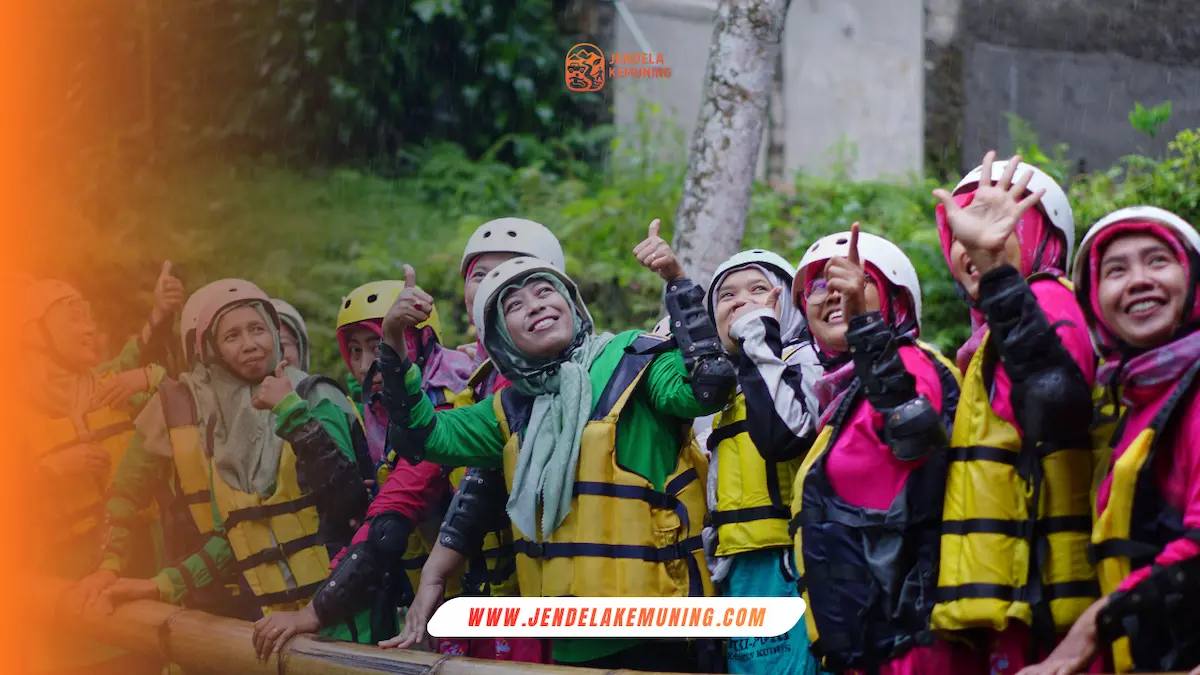 wahana river tubing kali pucung kemuning karanganyar